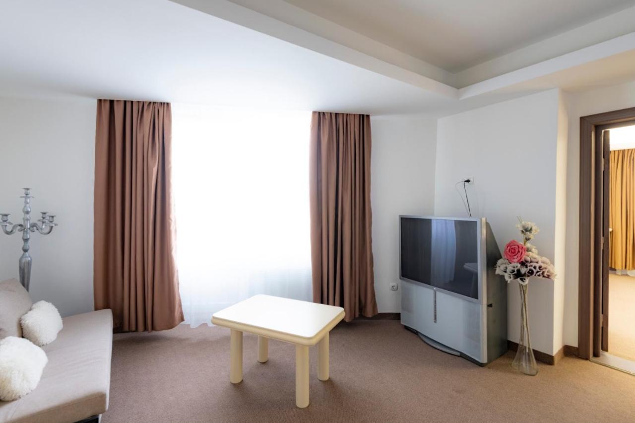 Hotel Randy Констанца Экстерьер фото