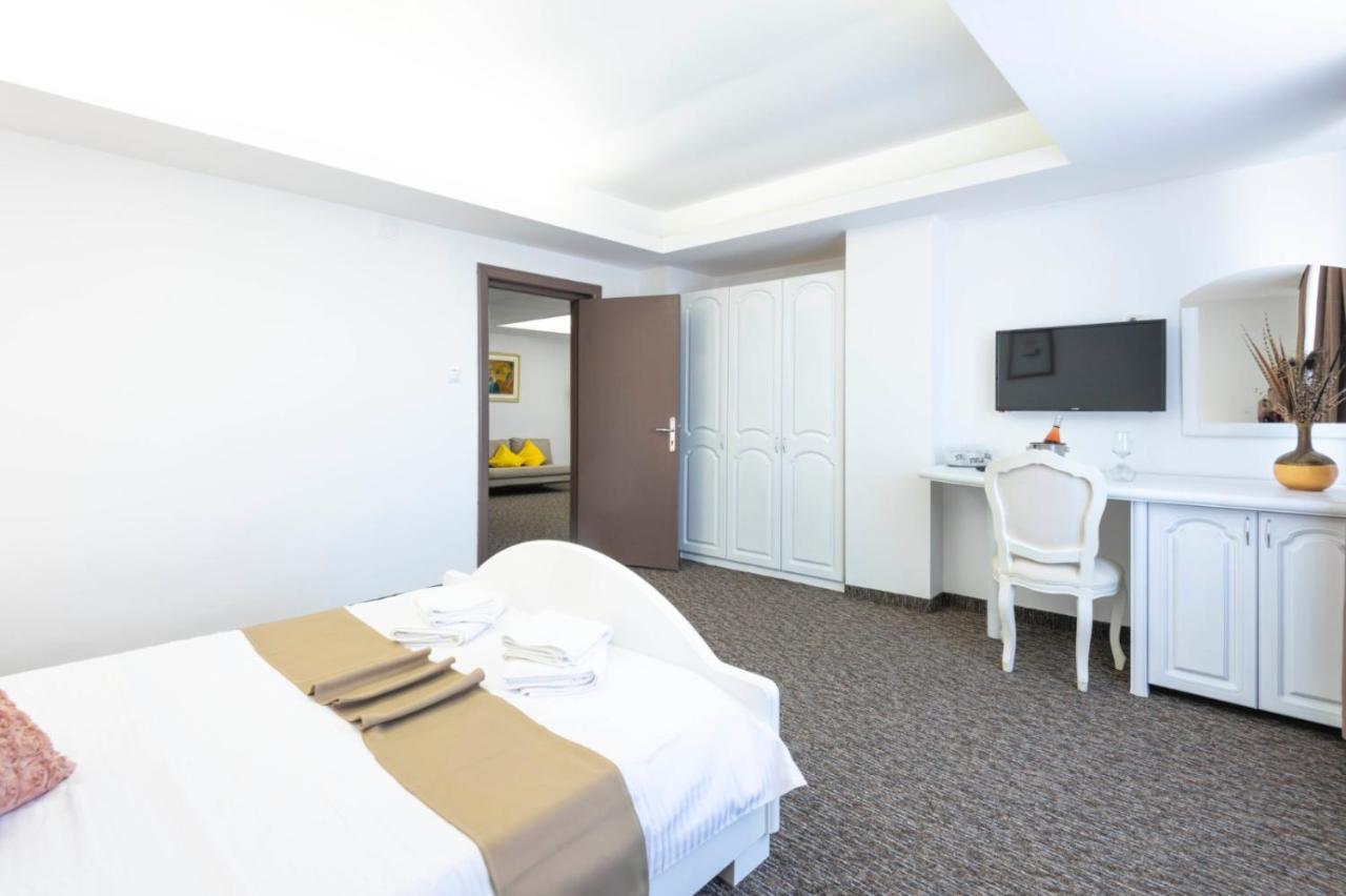 Hotel Randy Констанца Экстерьер фото