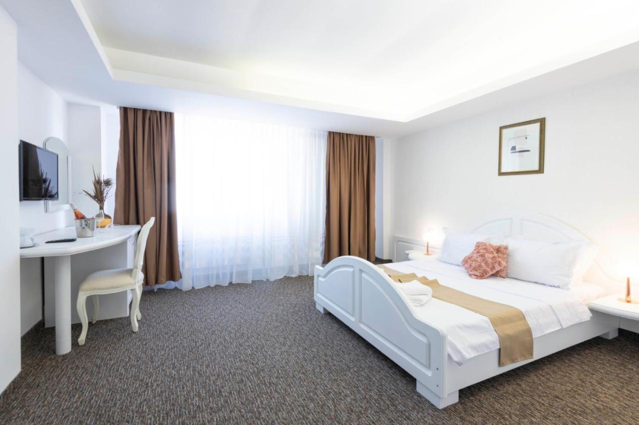 Hotel Randy Констанца Экстерьер фото