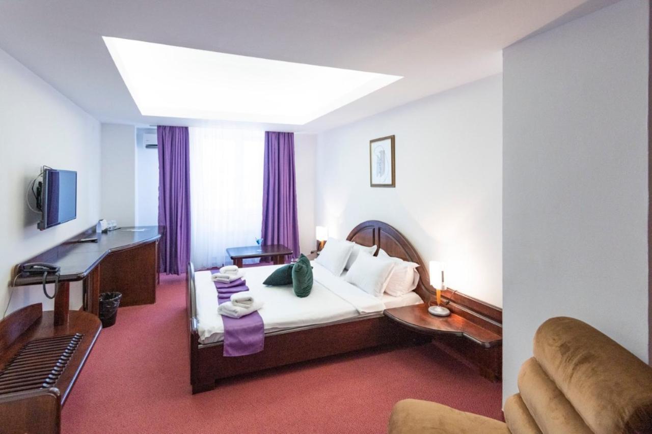 Hotel Randy Констанца Экстерьер фото